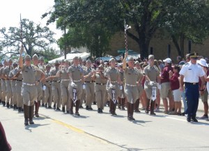 Tailgating 9.3.16 UCLA 2016-09-03 007 - Copy (800x579)