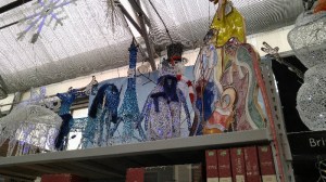 blue-eiffle-tower-800x450